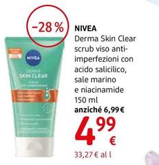 Nivea - Derma Skin Clear Scrub Viso Anti-Imperfezioni Con Acido Salicilico, Sale Marino E Niacinamide 150 Ml