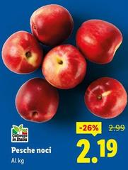 Pesche Noci