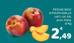Pesche Noci A Polpa Gialla