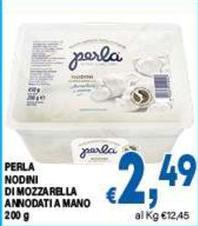 Perla -  Nodini Di Mozzarella Anno Dati A Mano