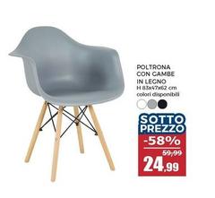 Poltrona Con Gambe In Legno