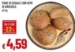 Semi - Pane Di Segale Con  Di Girasole