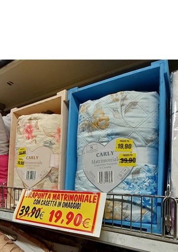 Volantino PG Arredamenti